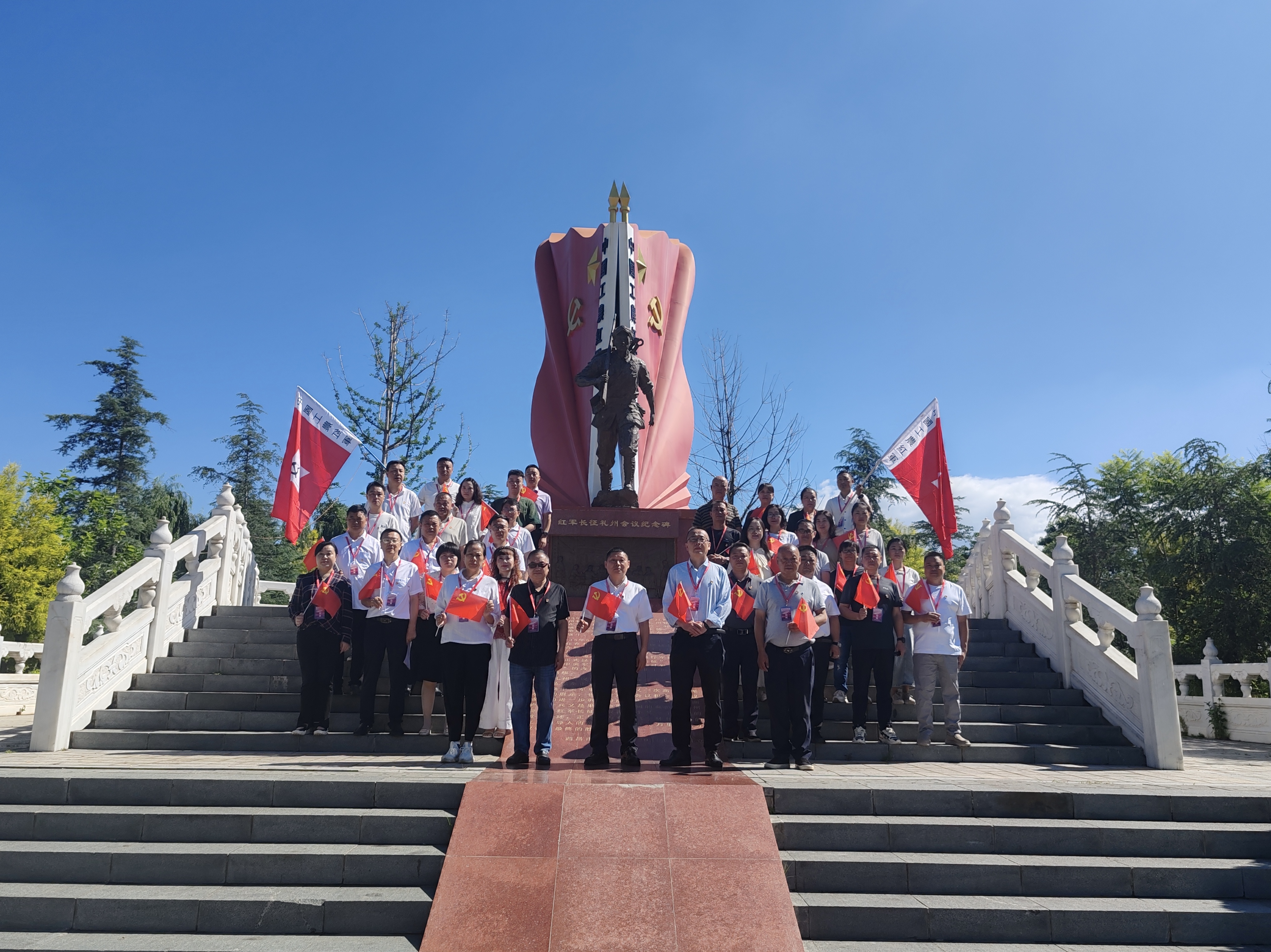 凉山州农科院开展庆祝建党104周年“七一”活动(图
